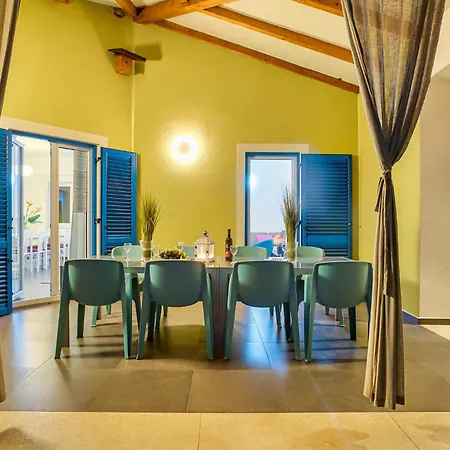 Stunning In Naselje Muzini With Sauna Holiday home